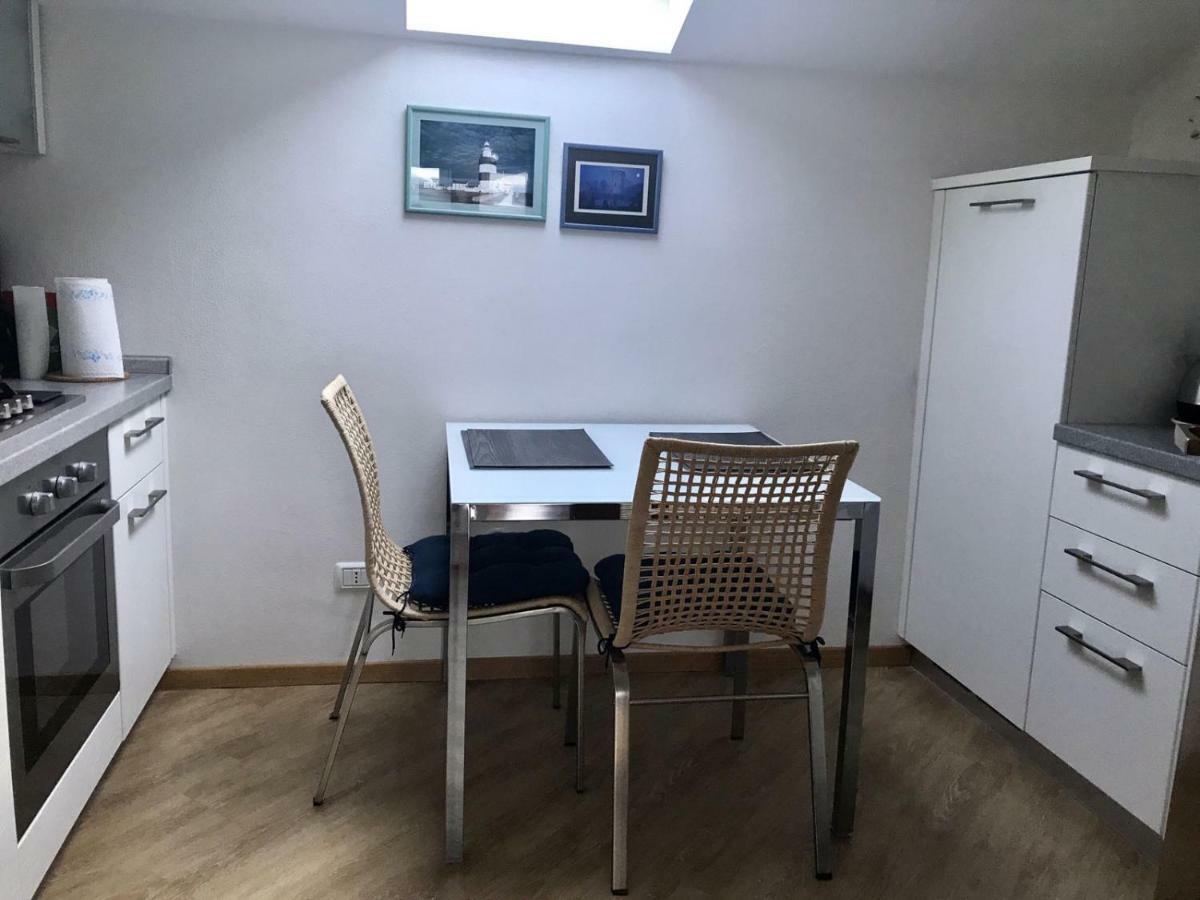 Casa Nika Apartment ริวาเดลการ์ดา ภายนอก รูปภาพ